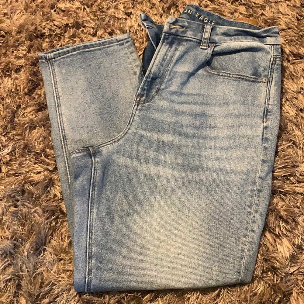 American Eagle Curvy Mom Jeans